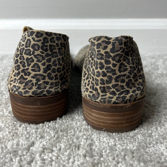 LUCKY BRAND Cahill Leopard Print Loafers 10M - Picture 5 of 9